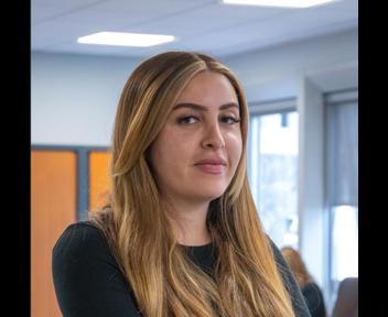Lola, Assistante commerciale et recrutement chez RIS Intérim