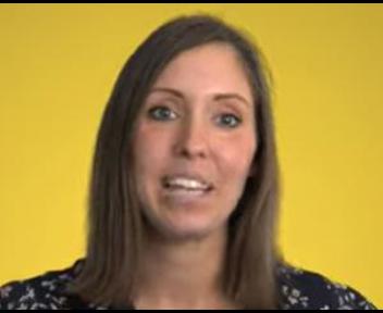 Laura, Aide-ménagère