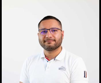 Cyril, Chef d'équipe SAV chez Atout Groupe