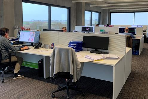 Willy Naessens recrutement