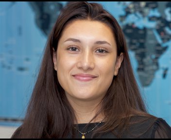 Taïna, Étudiante en alternance