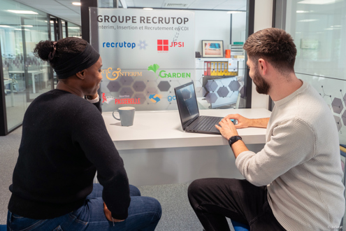 Recrutop Emploi