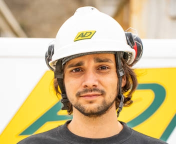 Florentin, Assistant chef de chantier chez AVENIR DECONSTRUCTION