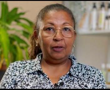  Monia, Agent polyvalent logistique blanchisserie