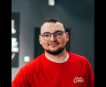 Florentin, Technicien de maintenance chez Charles Christ