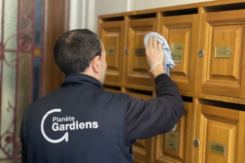 Offres d'emploi Planète Gardiens