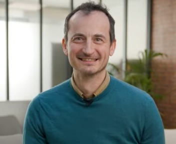 Emmanuel - Consultant expert en linux embarqué