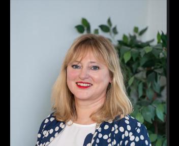 Diane, Associée, co-fondatrice et Consultante chez Anvergure Intérim