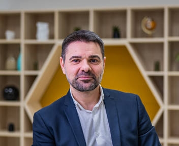 Manuel, Directeur d'agence chez Artemis Group