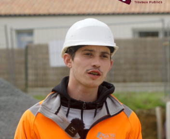 Tom, ouvrier TP
