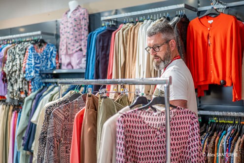 Au Fil des Marques - Vestiti carrière