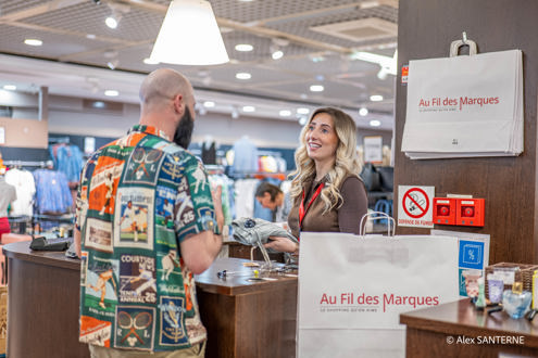 Postuler chez Au Fil des Marques - Vestiti