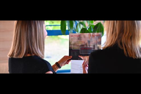 Postuler chez AVS Emploi