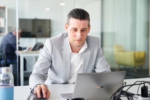AXEAL emploi