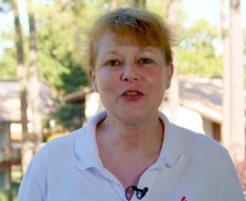 Jeanine, Seconde de salle