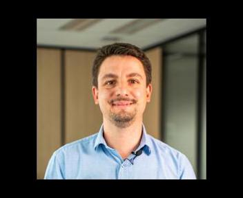 Yannick, Chargé de développement produit