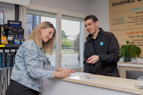 Bonhomme Pole Auto recrutement