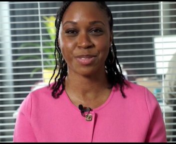 Jovhanella, assistante en ingénierie de formation