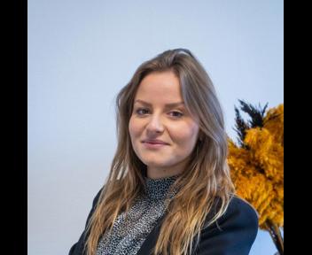Ninon, Gestionnaire Locative chez Colosseum