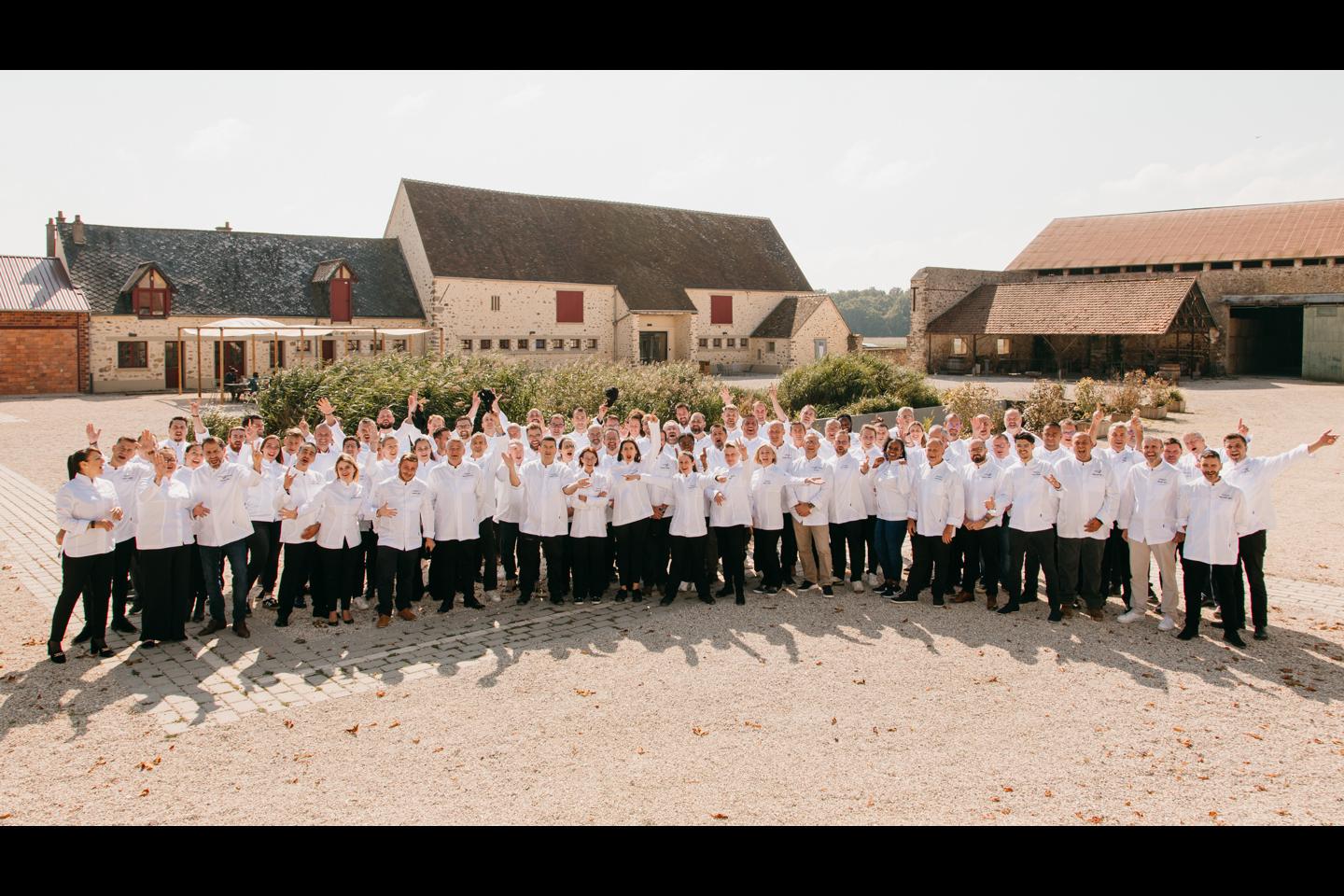 COMPASS GROUP emploi