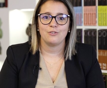 Céline, assistante administrative et commerciale