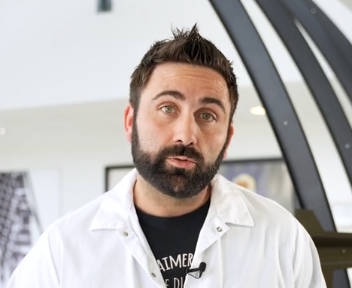 David, chef d'équipe peinture