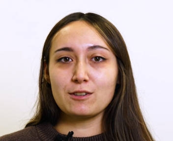 Sarah, ingénieure bureau d'étude électrique chez Eneria