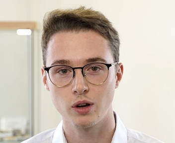 Antoine, apprenti dessinateur projeteur chez Exens Solutions
