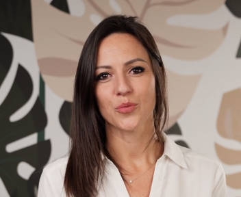 Jessica, chargée d'affaires