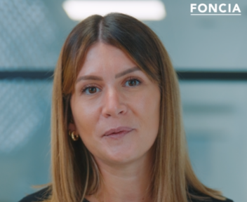 Caroline, chargée de développement de gestion locative chez Foncia