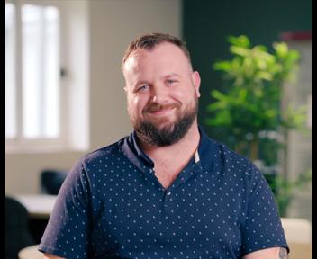 Maxime, Responsable adjoint bureau d'étude chez Groupe Le Triangle