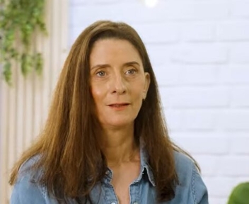 Marie-Laure, responsable communication