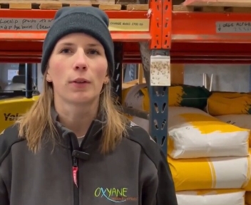 Portrait métier Oxyane : Magasinier - Agent de Collecte