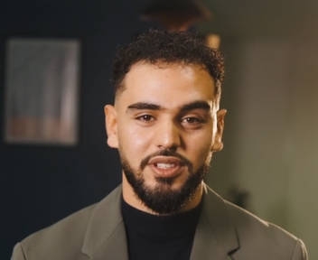 Sofiane, responsable comptable chez Groupe Pichet