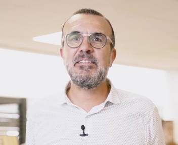 Josselin, attaché technico commercial