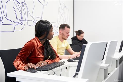 Intelcia emploi