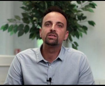 Cyril, chargé de recrutement