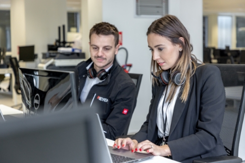 Keyence emploi