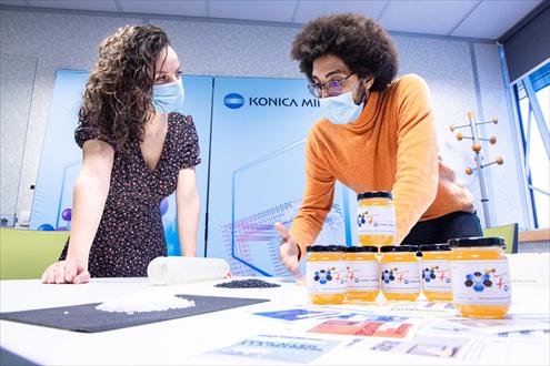 Konica Minolta emploi