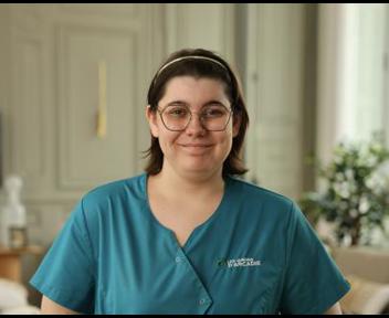 Emilie, Auxiliaire de vie