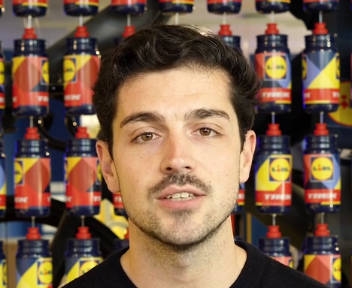 Valentin, chef d'équipe supply chain chez Lidl