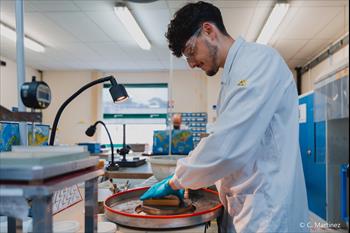 LUXIUM SOLUTIONS recrutement