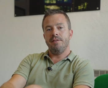 Aurélien, attaché commercial