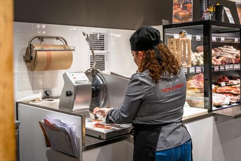 Monoprix - Magasins carrière