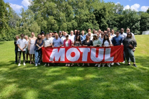 Motul carrière