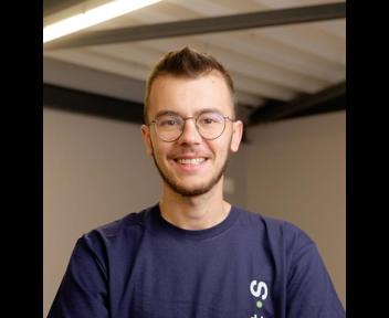Rémi, Chef d'atelier carrosserie