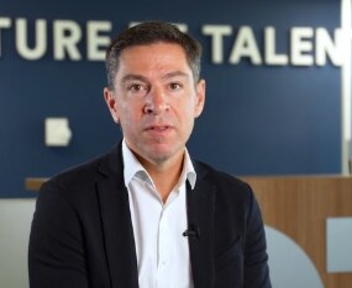 Jérôme, Directeur associé