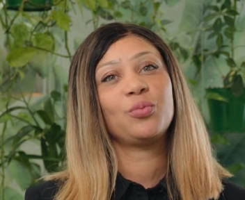 Laure, responsable du réseau d'agences