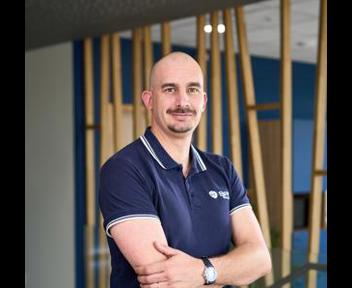 Maximilien, Chef d'équipe logistique