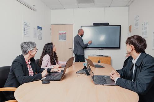 Techteam emploi